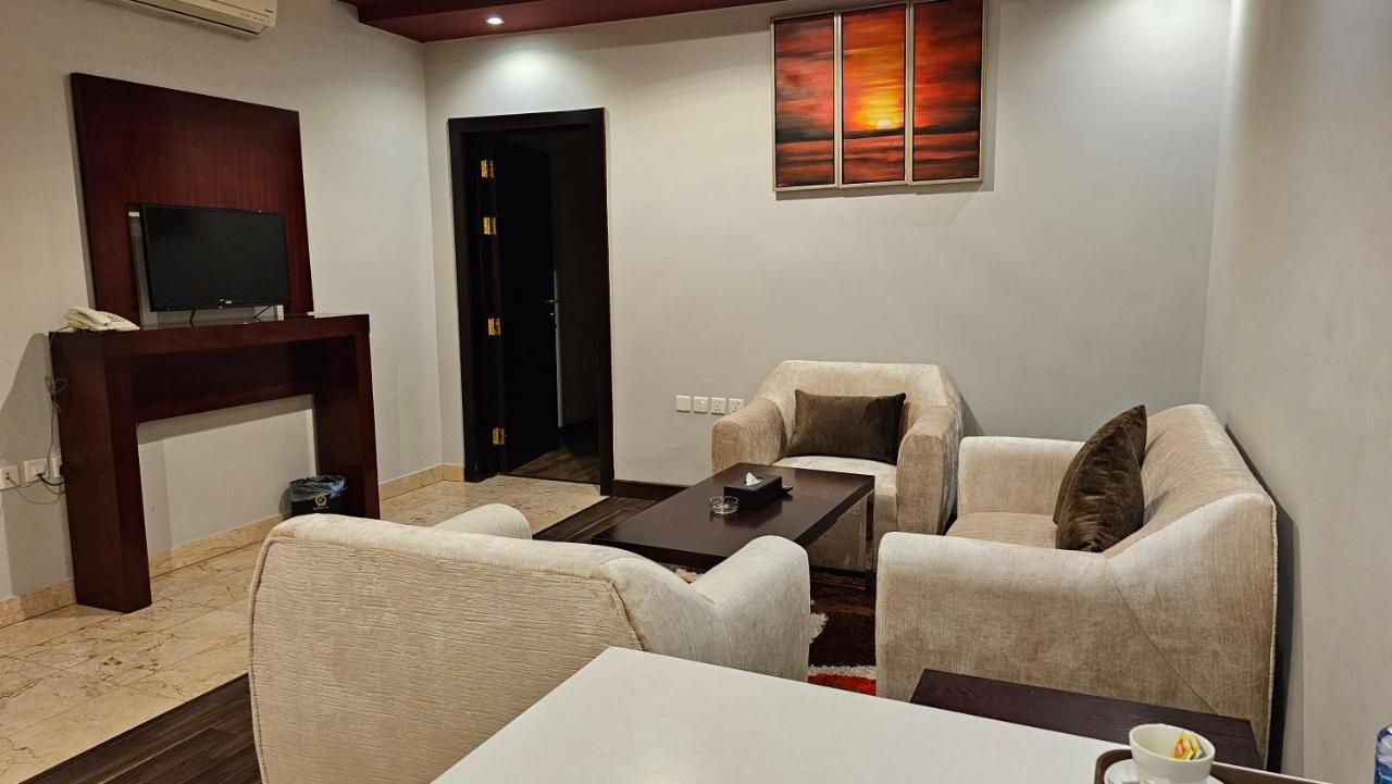 Raoum Inn Buraydah Экстерьер фото