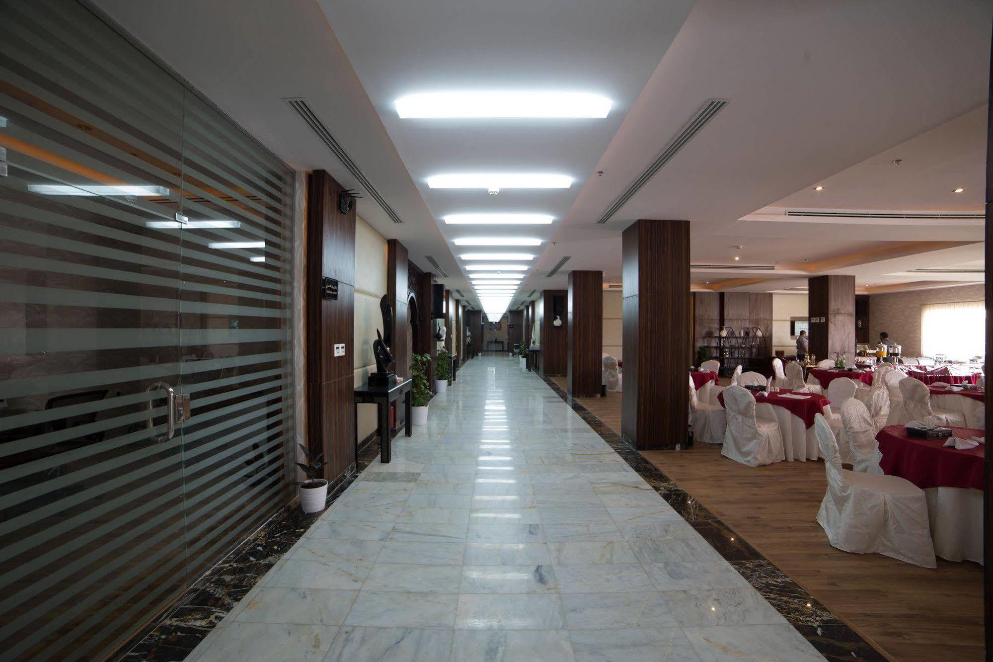 Raoum Inn Buraydah Экстерьер фото